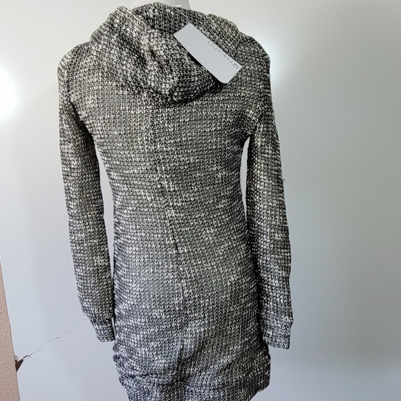 Fabletics Sweater Dress - Picture 4 of 5